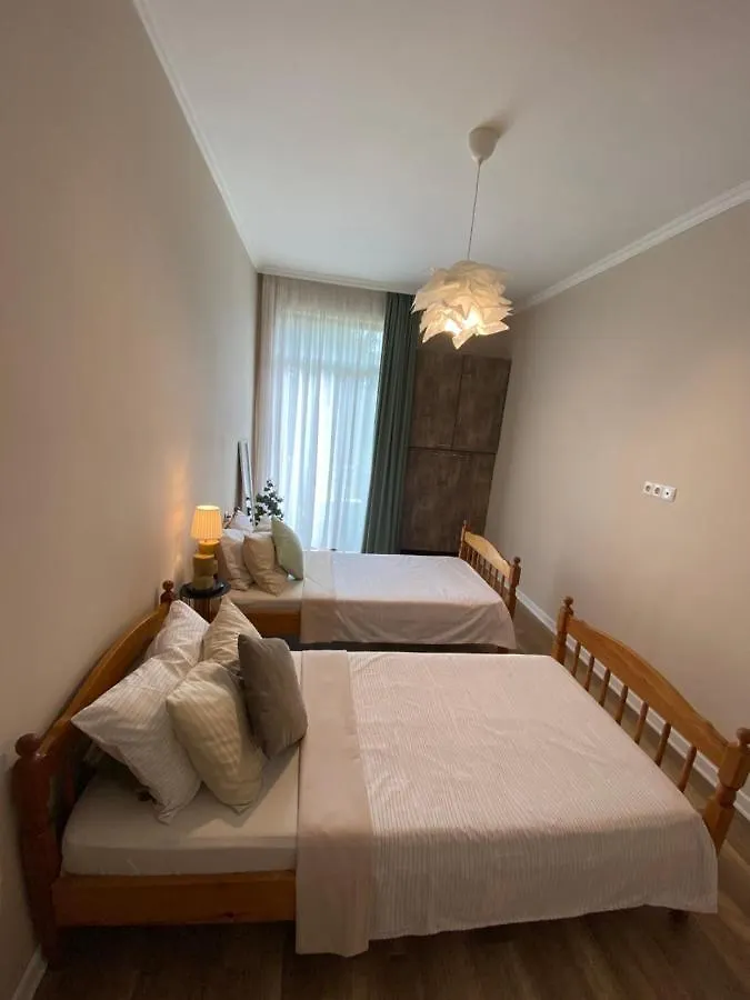 Renovated Apartment In Central Batumi